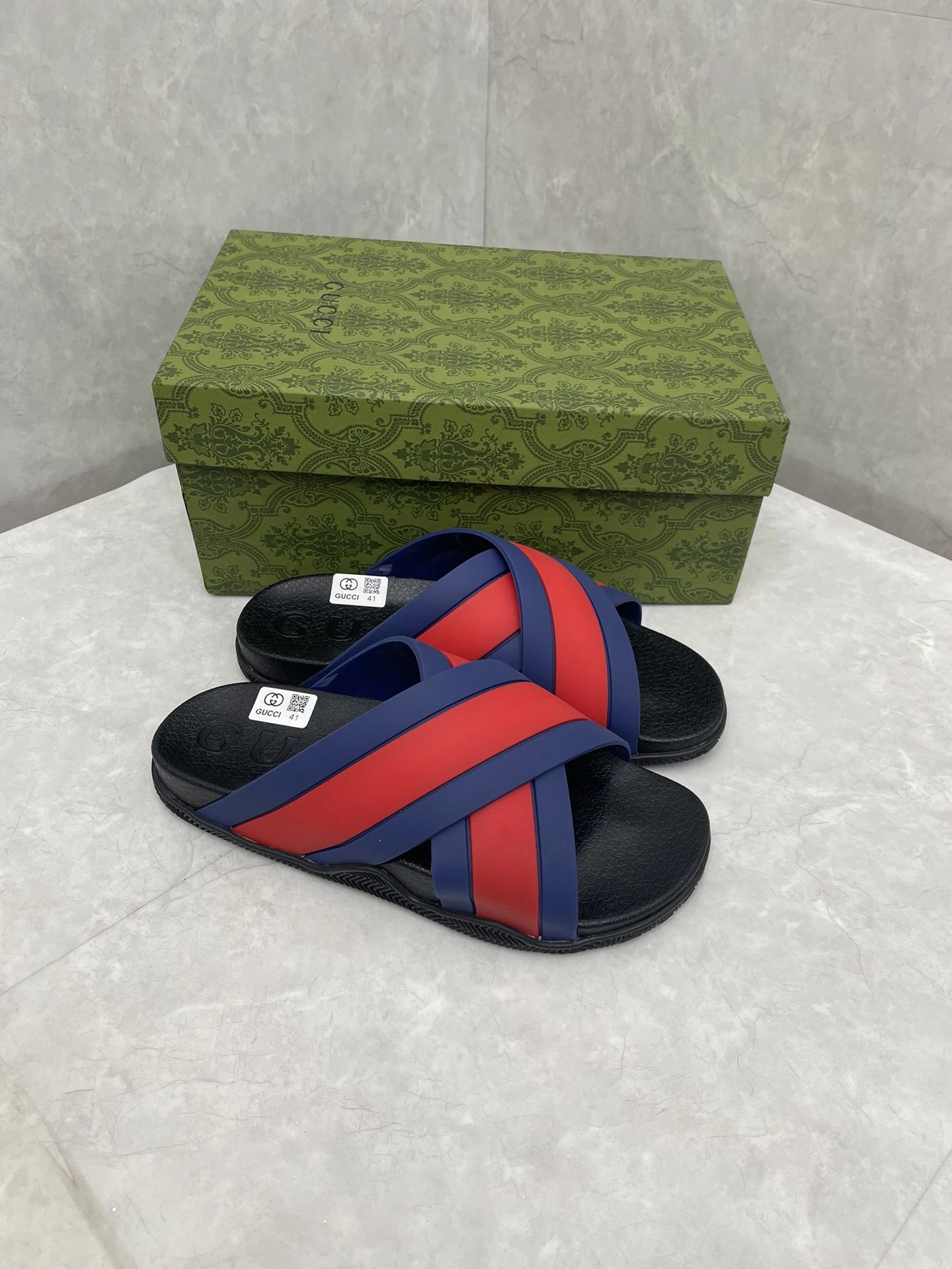 Freps - High quality slippers 004