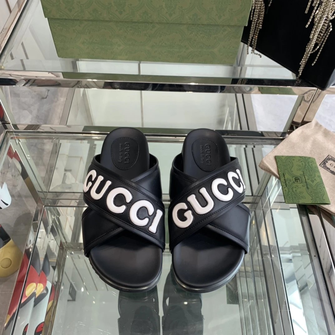 High quality slippers 024