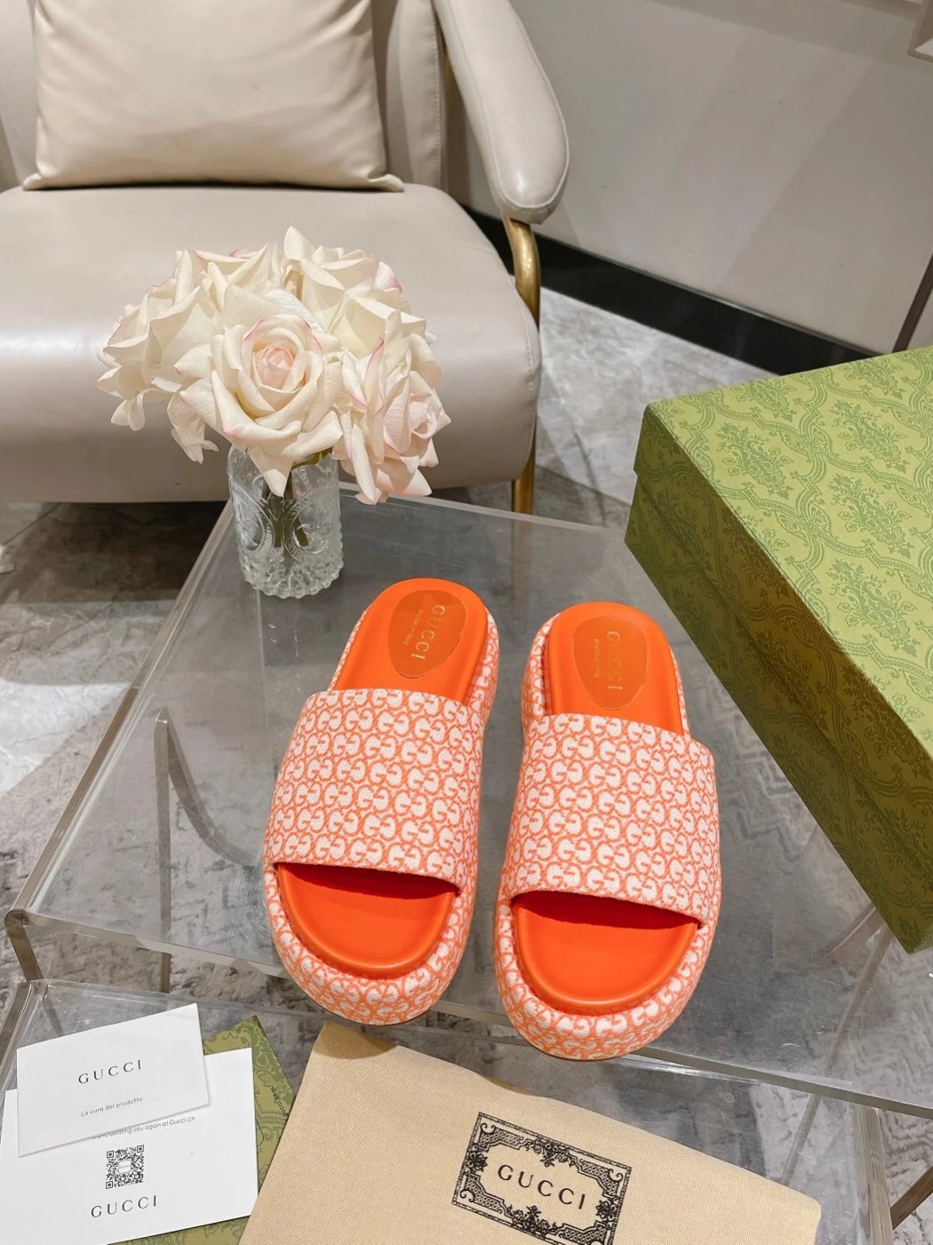High quality slippers 024