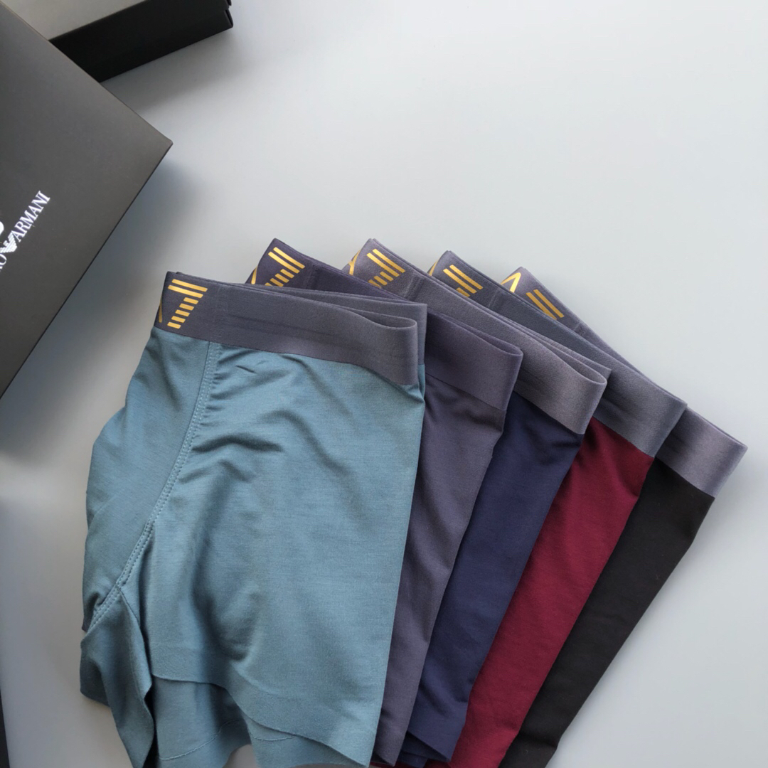 High quality men's underwear in a box of three, available in any color