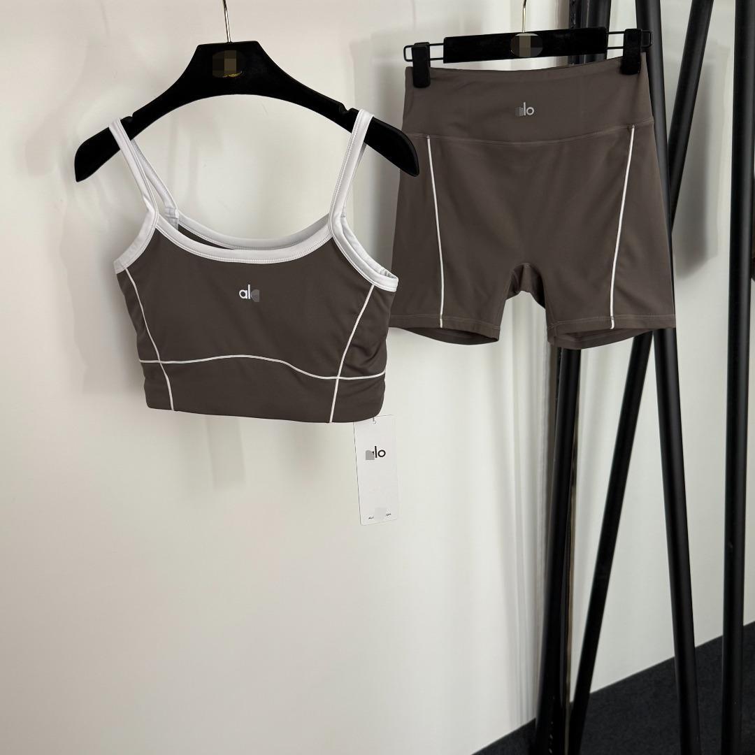 High quality sports high waist and hip lifting yoga pants set, please add : 18859952090 if you need size guide