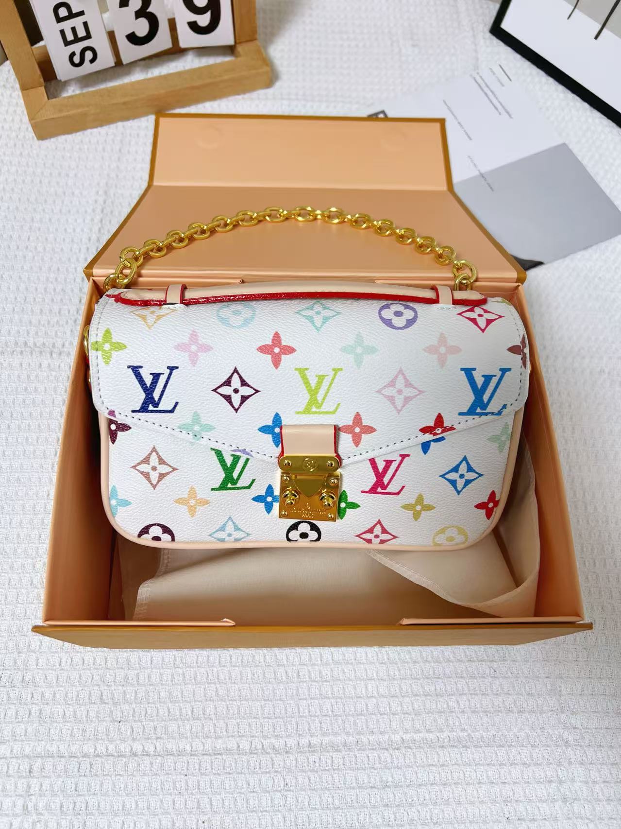 High quality crossbody bag 2
