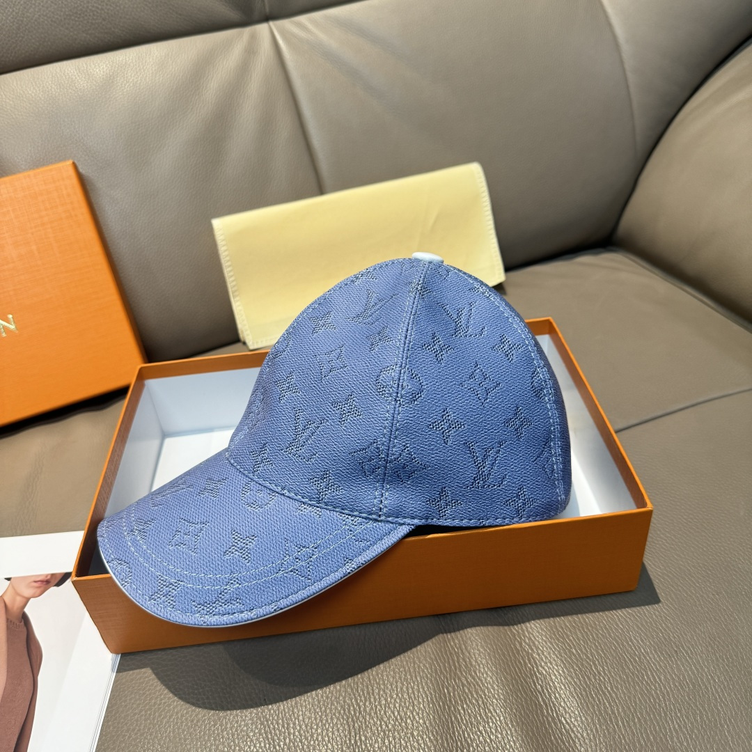 High quality and fashionable baseball cap new 5 pcs add : 18859952090 if you need size guide