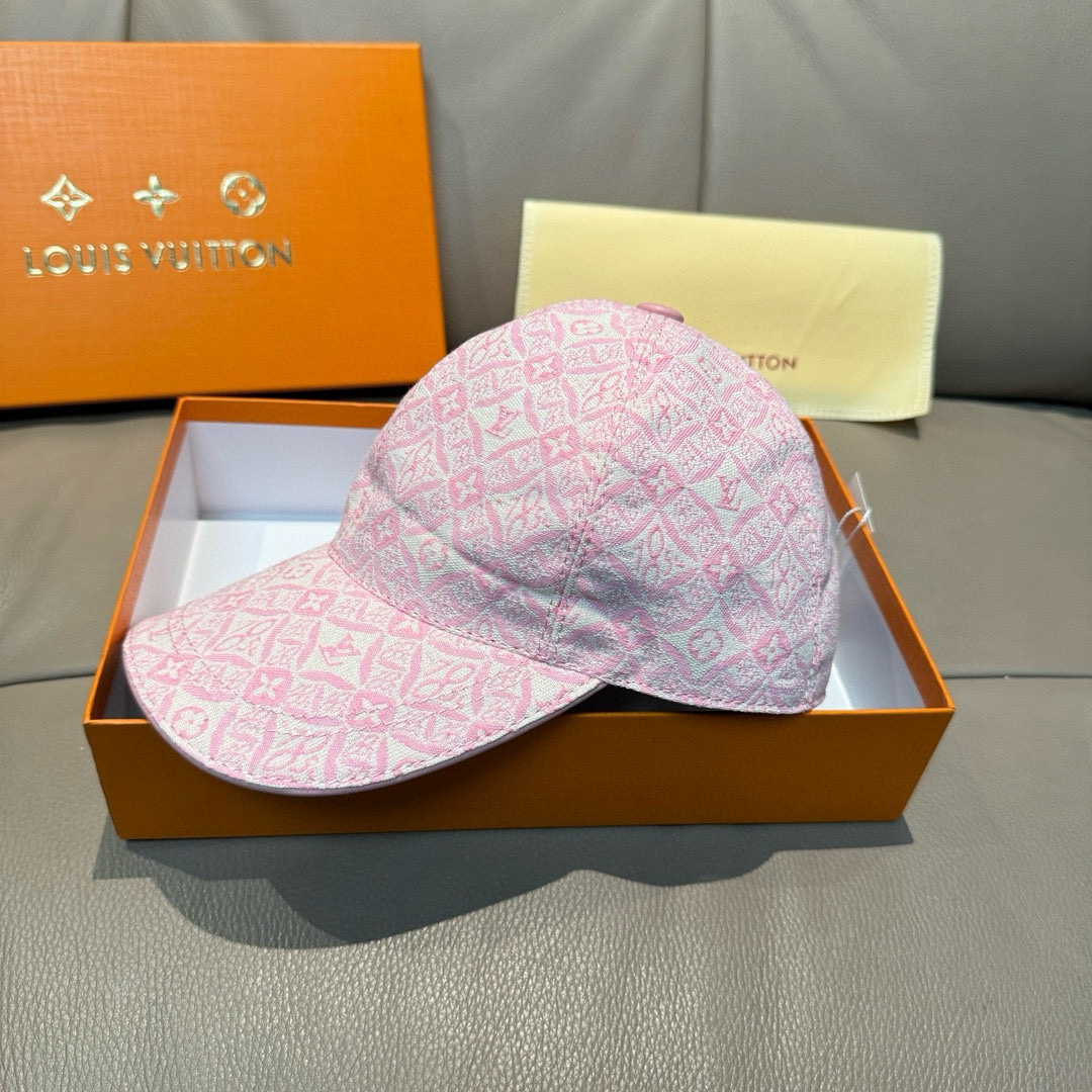 High quality and fashionable baseball cap new 5 pcs add : 18859952090 if you need size guide