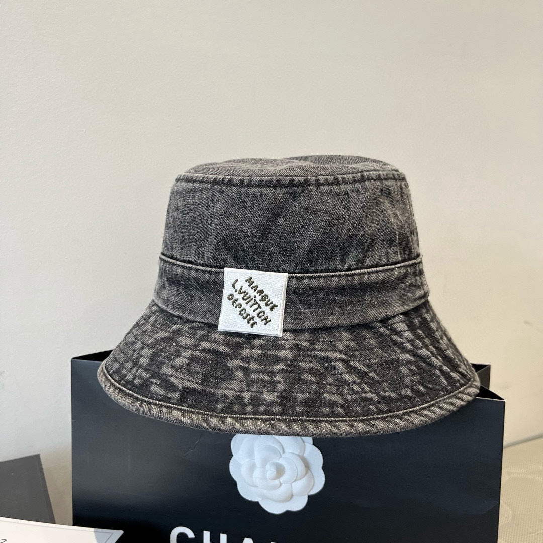 High quality and fashionable sunshade fisherman hat 2 pcs add : 18859952090 if you need size guide