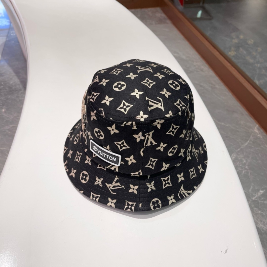 High quality and fashionable sunshade fisherman hat 2 pcs add : 18859952090 if you need size guide