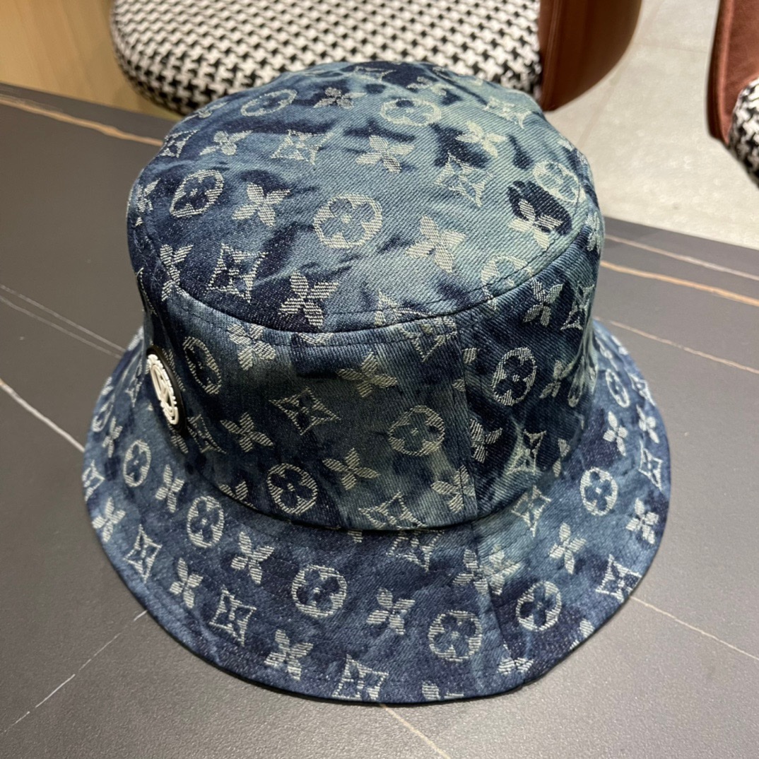 High quality and fashionable sunshade fisherman hat 2 pcs add : 18859952090 if you need size guide