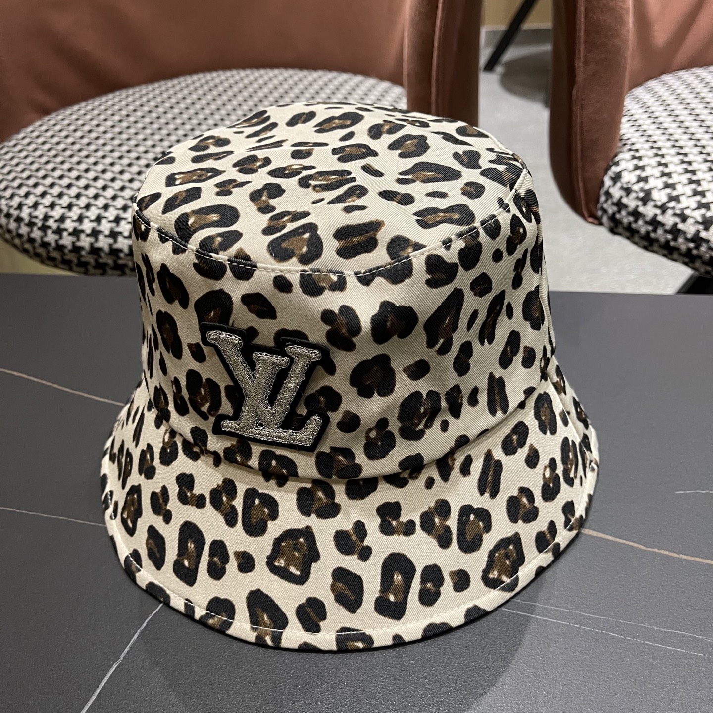 High quality and fashionable sunshade fisherman hat 2 pcs add : 18859952090 if you need size guide