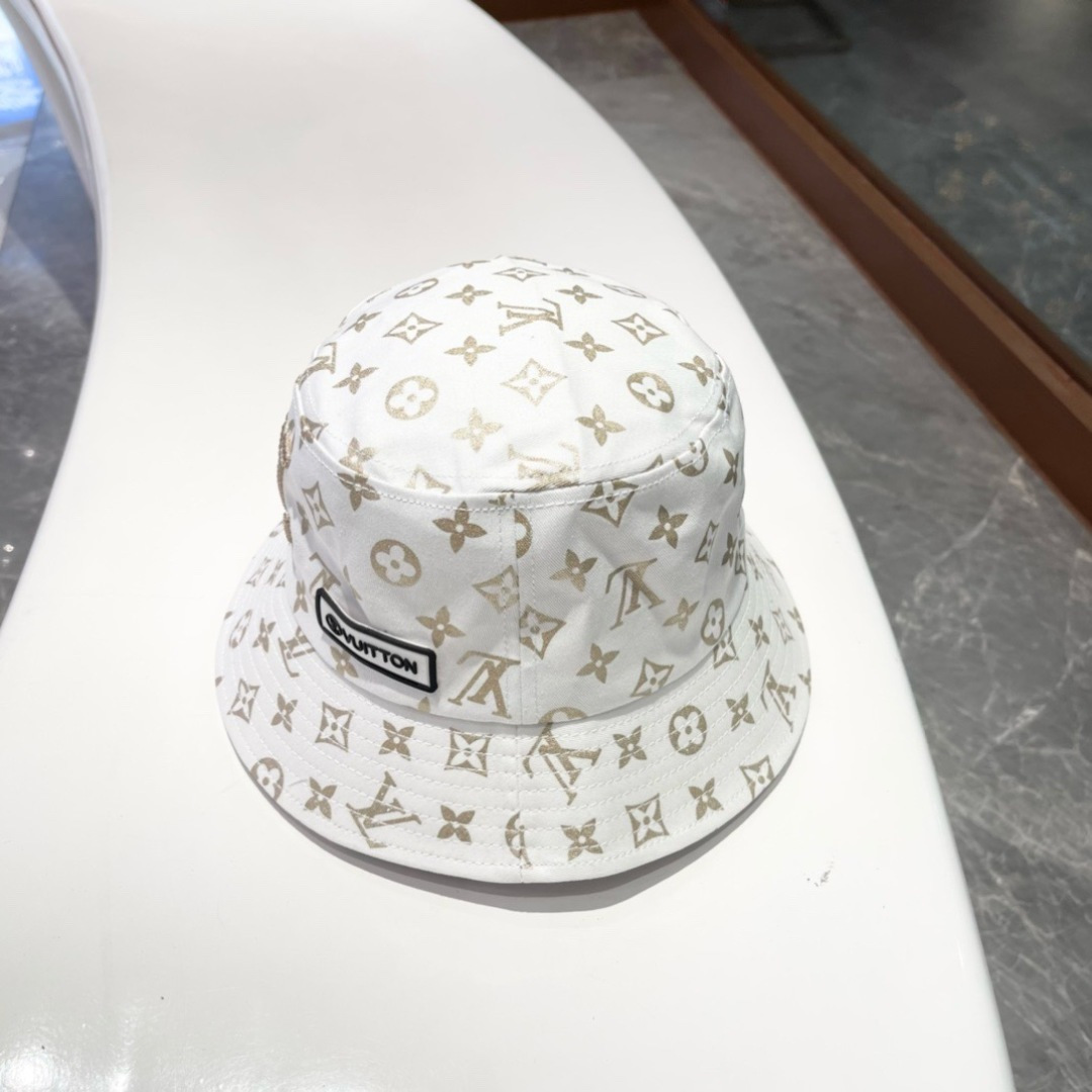 High quality and fashionable sunshade fisherman hat 2 pcs add : 18859952090 if you need size guide