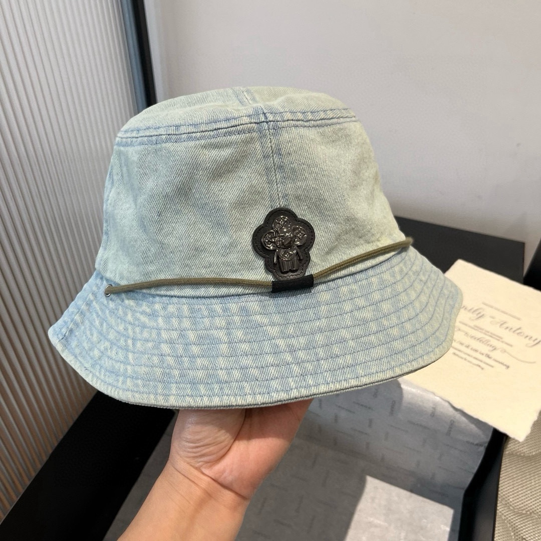 High quality and fashionable sunshade fisherman hat 2 pcs add : 18859952090 if you need size guide