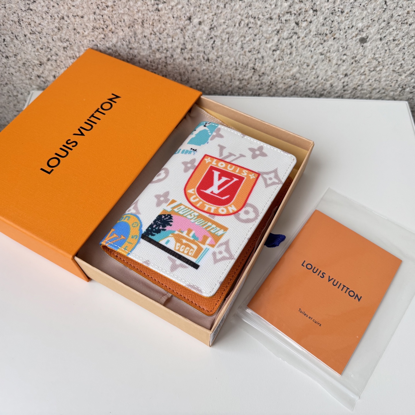 High quality new printed passport clip, short clip wallet, PLS add : 18030258501 if you need size guide