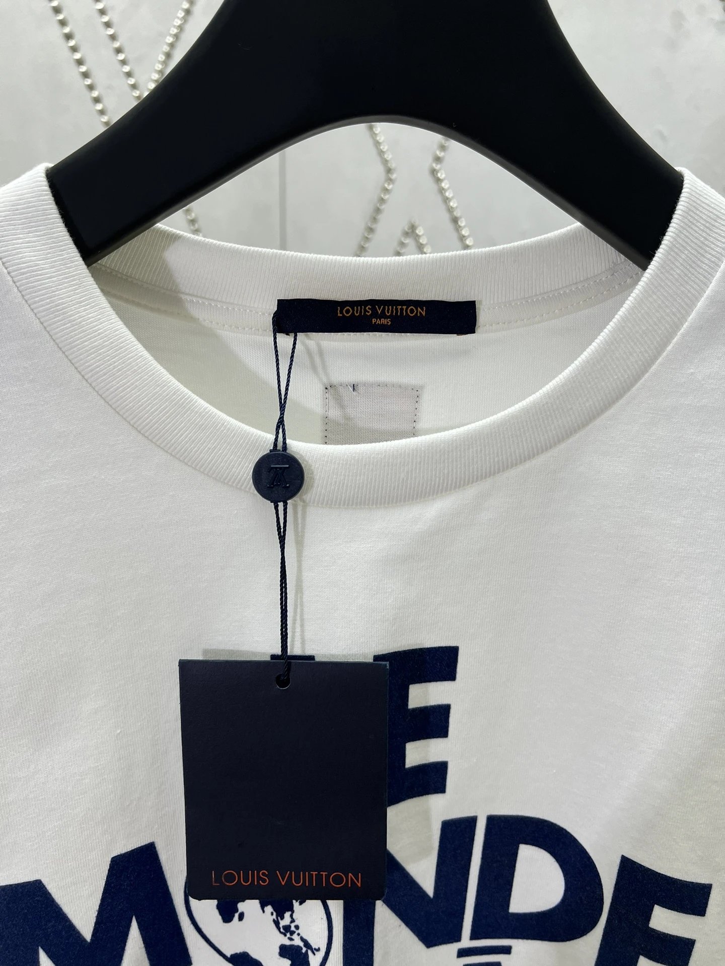 High quality women's chain printed short sleeves, please add : 18859952090 if you need size guidance