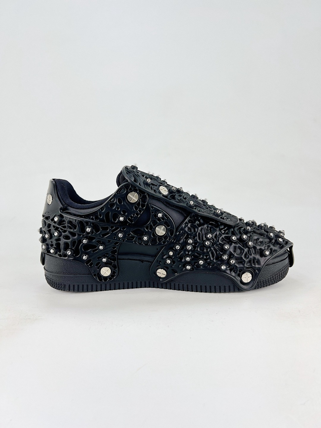 High quality crystal co branded fashionable low top board shoes