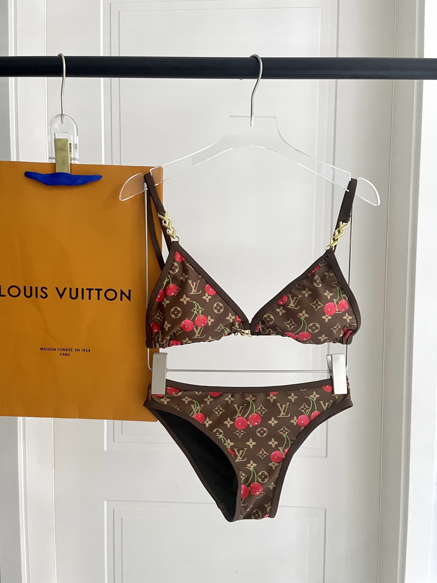 High quality bikini set 6pcs add : 18859952090 if you need size guide