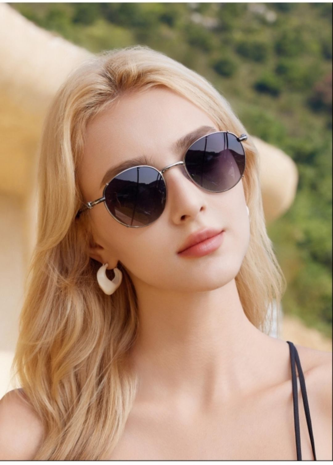 High quality temperament sunscreen sunglasses 4pcs add : 18030258501 if you need size guide