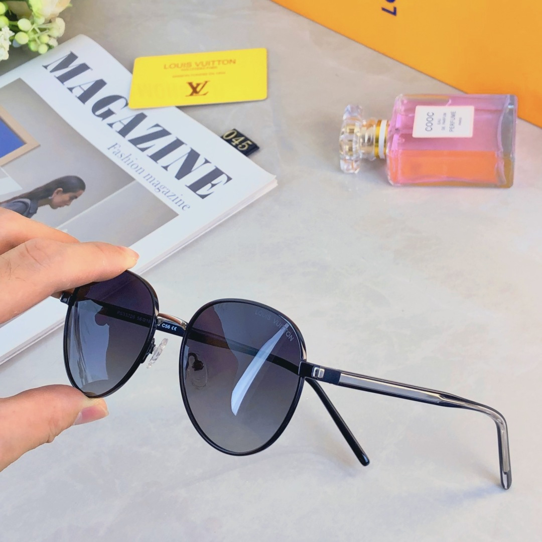 High quality temperament sunscreen sunglasses 4pcs add : 18030258501 if you need size guide