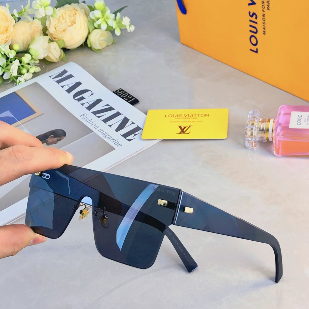 High quality temperament sunscreen sunglasses 1 pls add : 18030258501 if you need size guide
