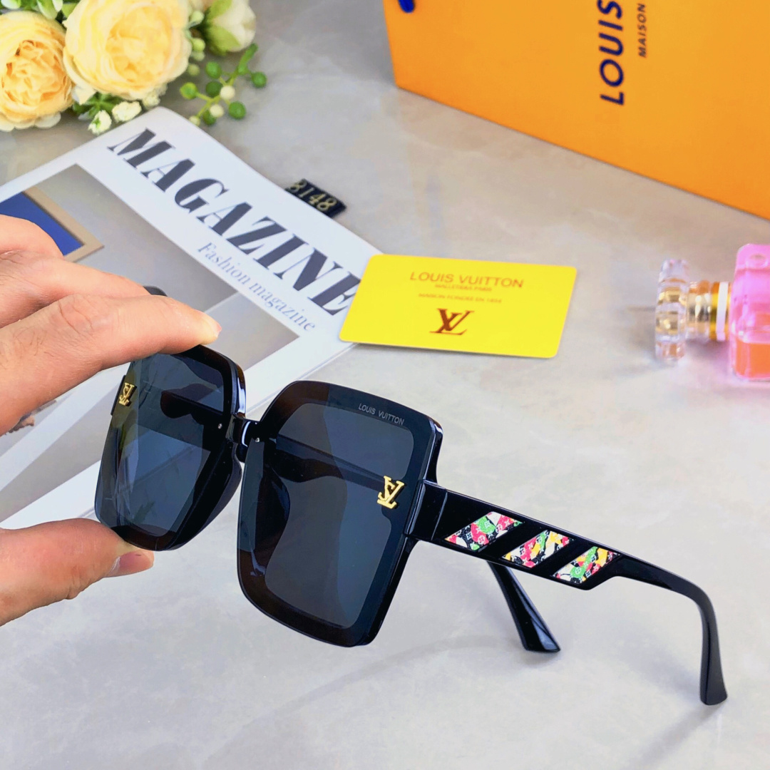 High quality temperament sunscreen sunglasses 1 pls add : 18030258501 if you need size guide