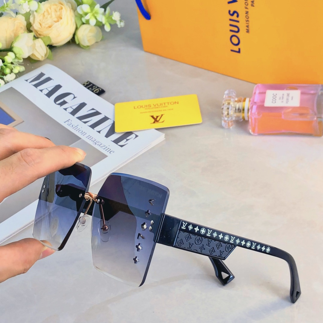 High quality temperament sunscreen sunglasses 1 pls add : 18030258501 if you need size guide