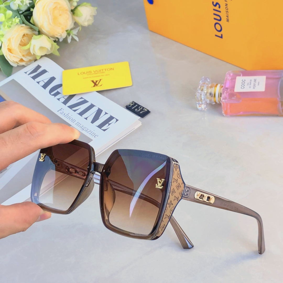 High quality temperament sunscreen sunglasses 1 pls add : 18030258501 if you need size guide