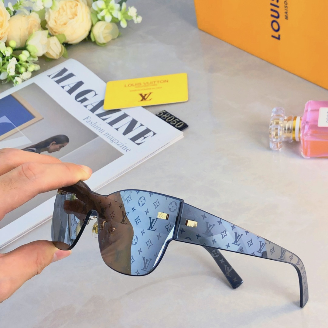 High quality temperament sunscreen sunglasses 1 pls add : 18030258501 if you need size guide