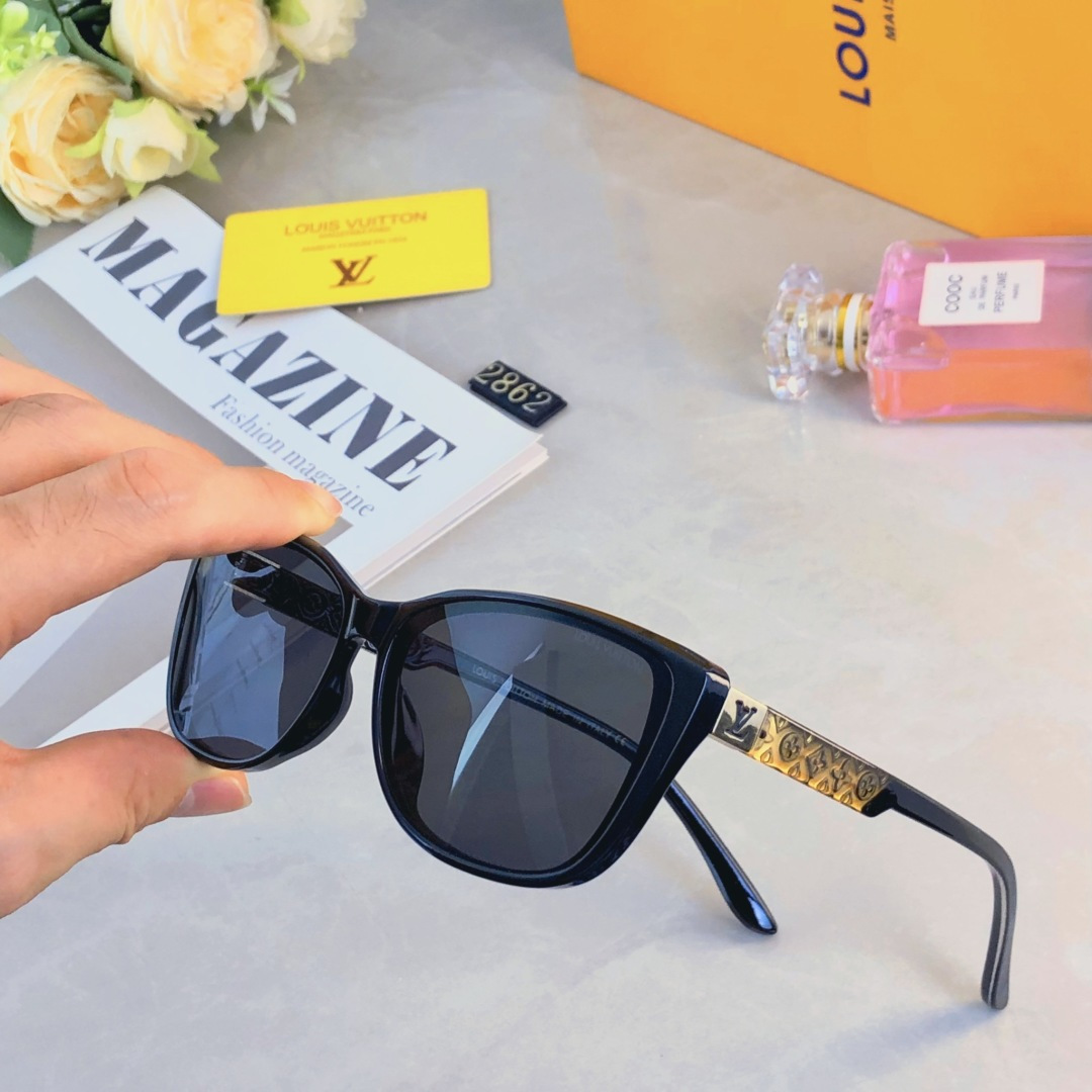 High quality temperament sunscreen sunglasses 2 pcs add : 18030258501 if you need size guide