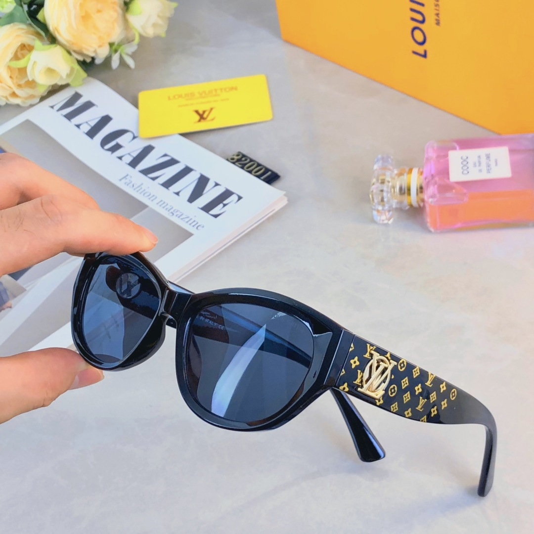 High quality temperament sunscreen sunglasses 2 pcs add : 18030258501 if you need size guide