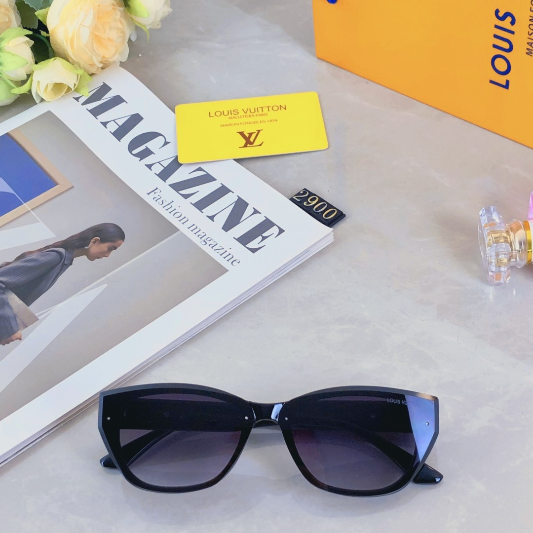 High quality temperament sunscreen sunglasses 2 pcs add : 18030258501 if you need size guide