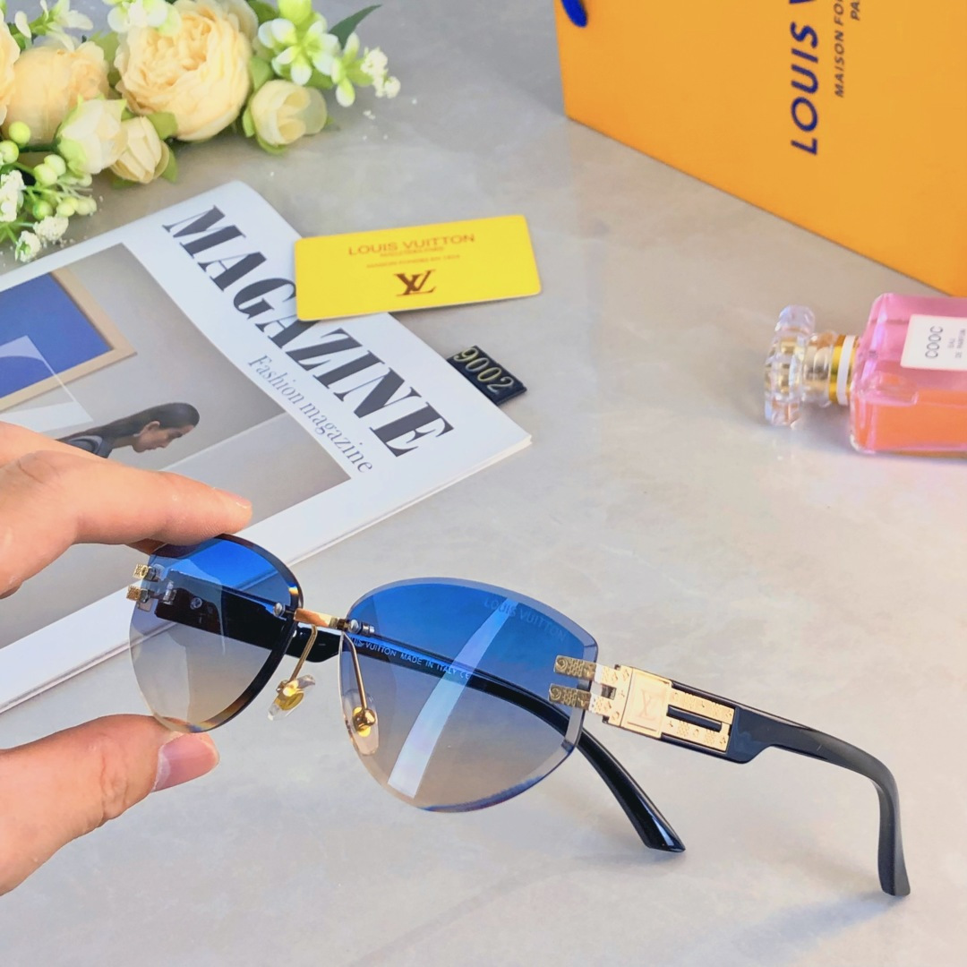 High quality temperament sunscreen sunglasses 3 pcs add : 18030258501 if you need size guide