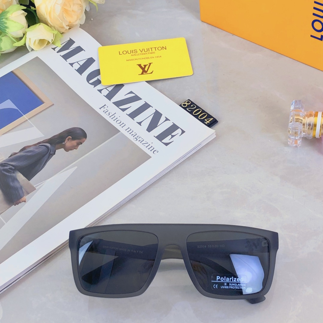 High quality temperament sunscreen sunglasses 3 pcs add : 18030258501 if you need size guide