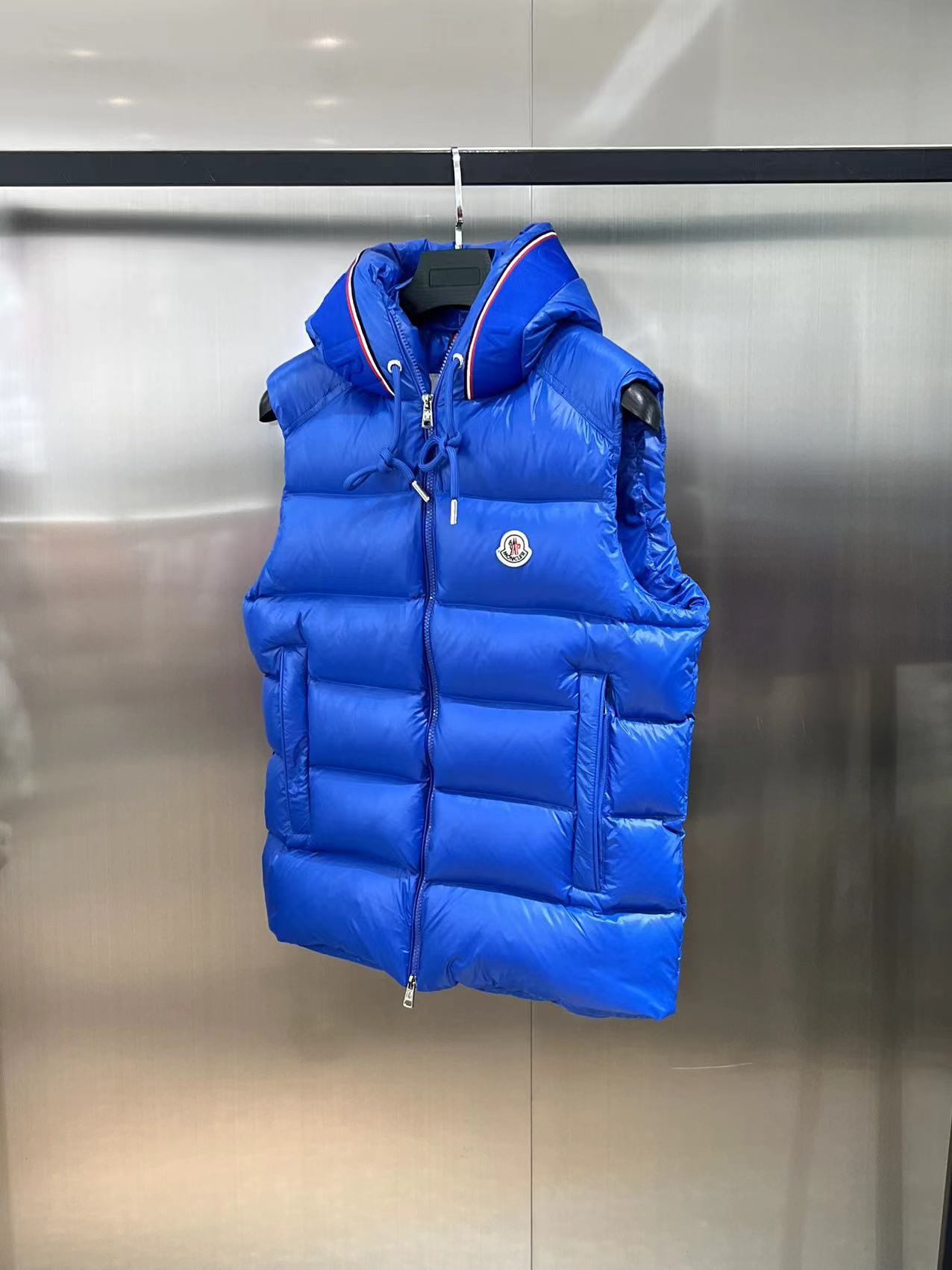 OWN - Casual vest 1