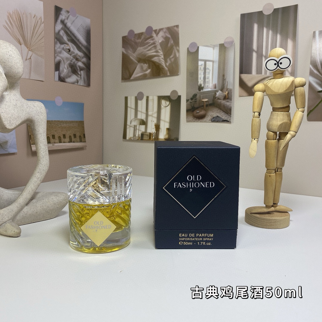 High quality perfume 7 pls add : 18030258501 if u need size guid