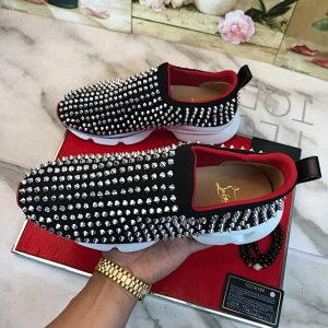 High quality rivet shoes