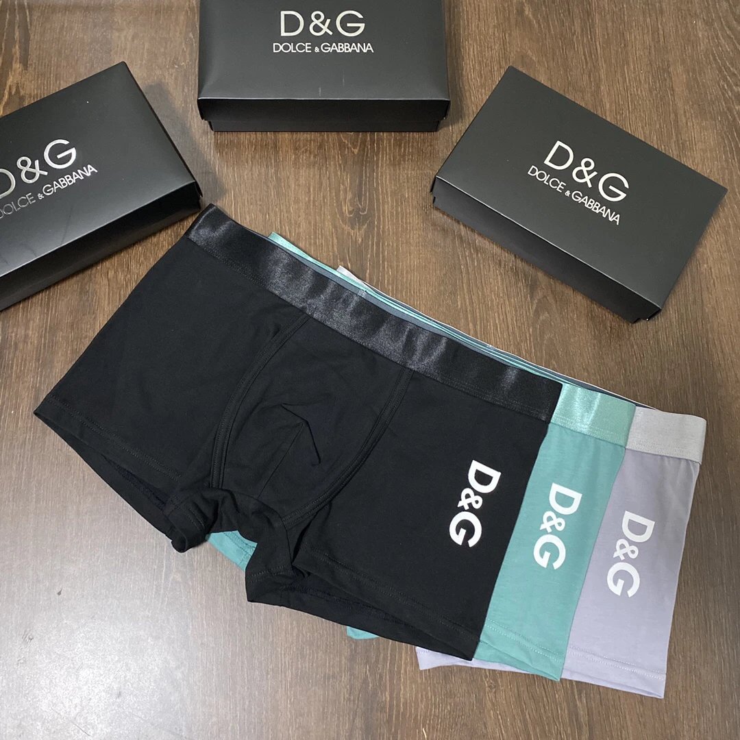 High quality men's underwear in a box of three, available in 19 colors