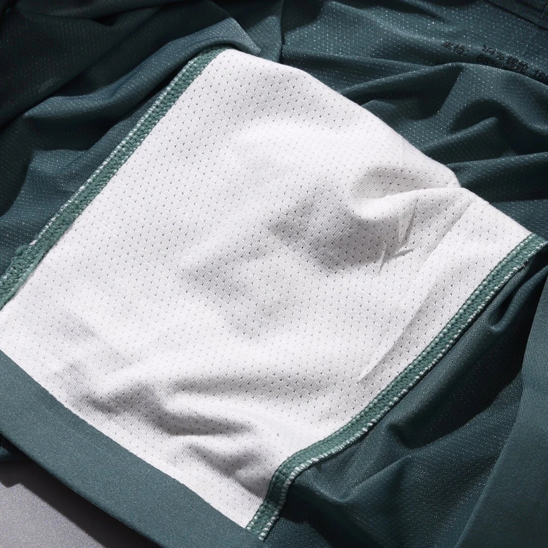 High quality men's underwear in a box of three, available in any color