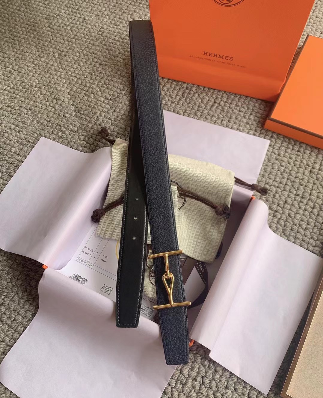 High quality, simple and refined women's waist belt 3 pcs add : 18859952090 if you need size guide