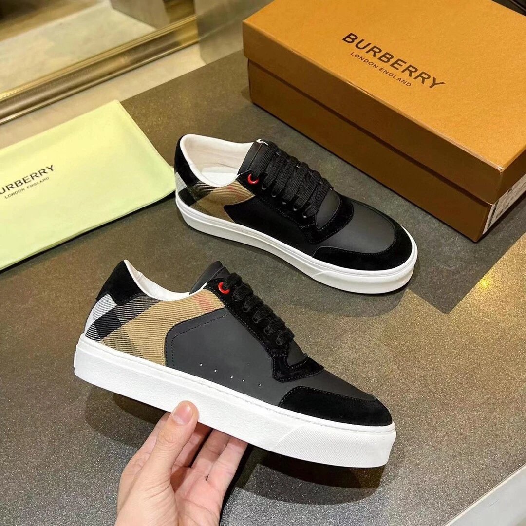 Sports and leisure shoes 011