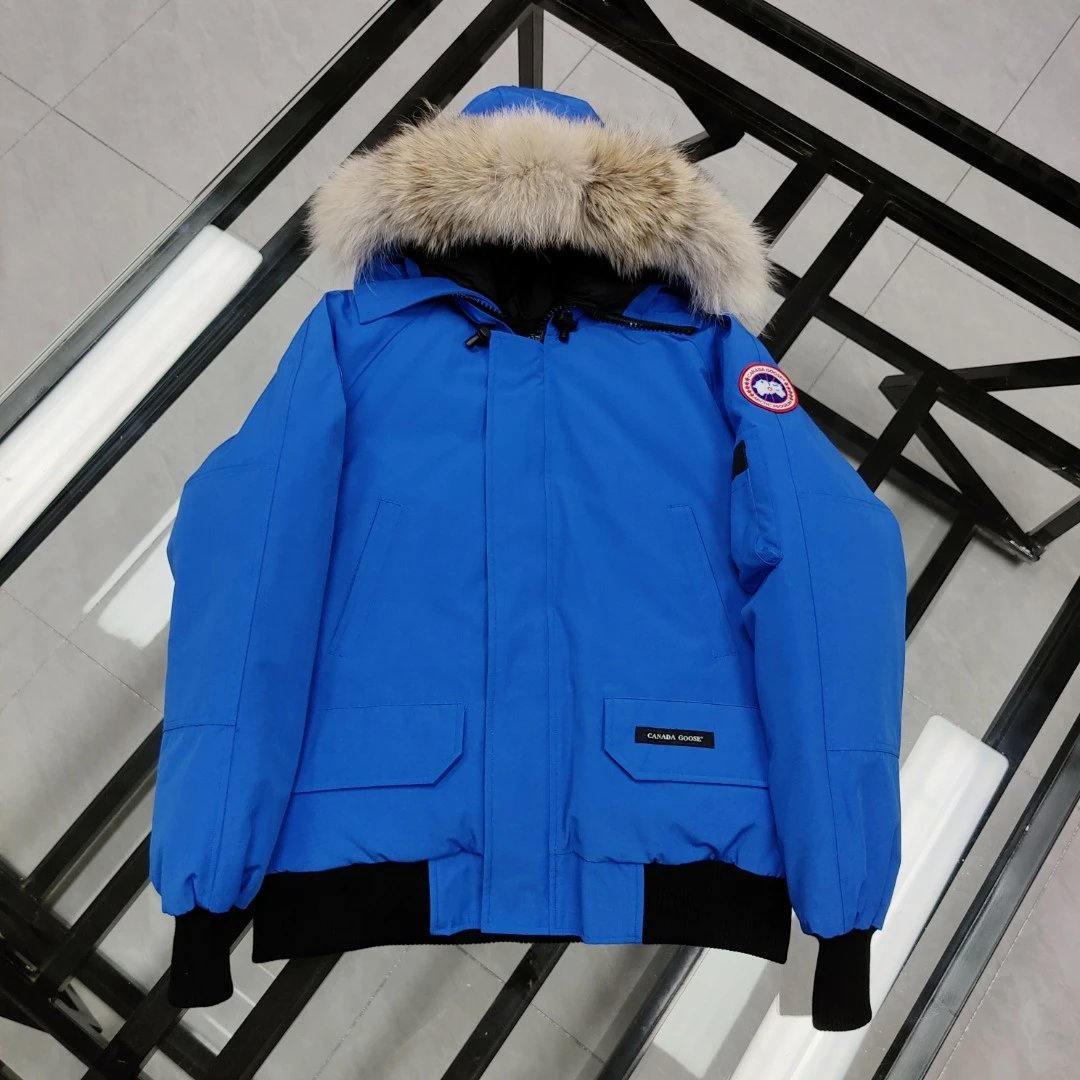 Winter zipper hooded down jacket