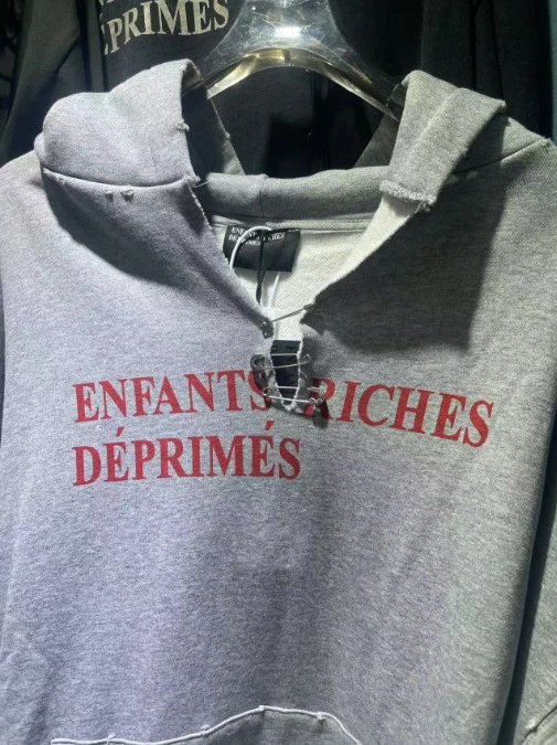 High quality melancholy printed hooded sweatshirt, please add : 18859952090 if you need size guidance