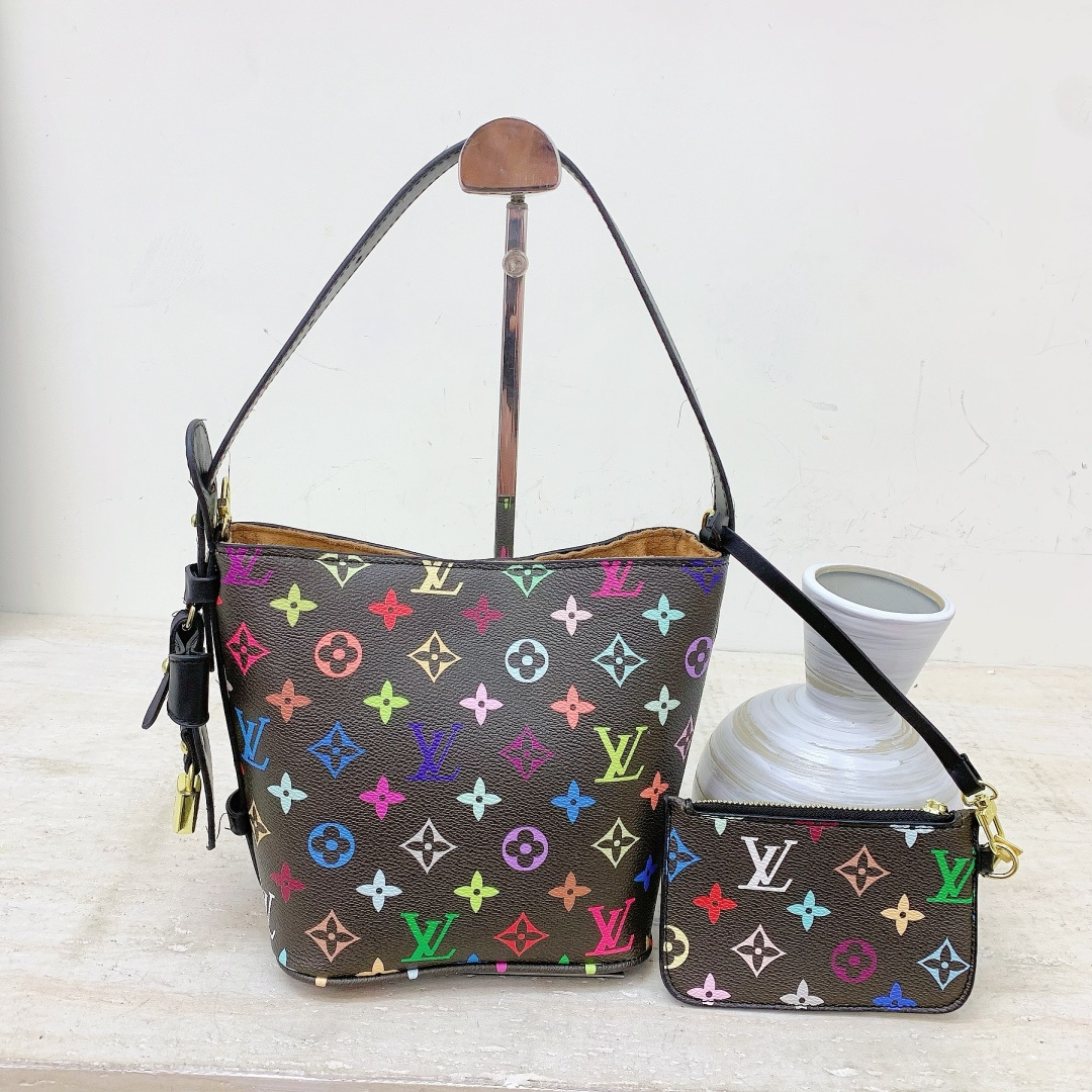 High quality crossbody bag 2