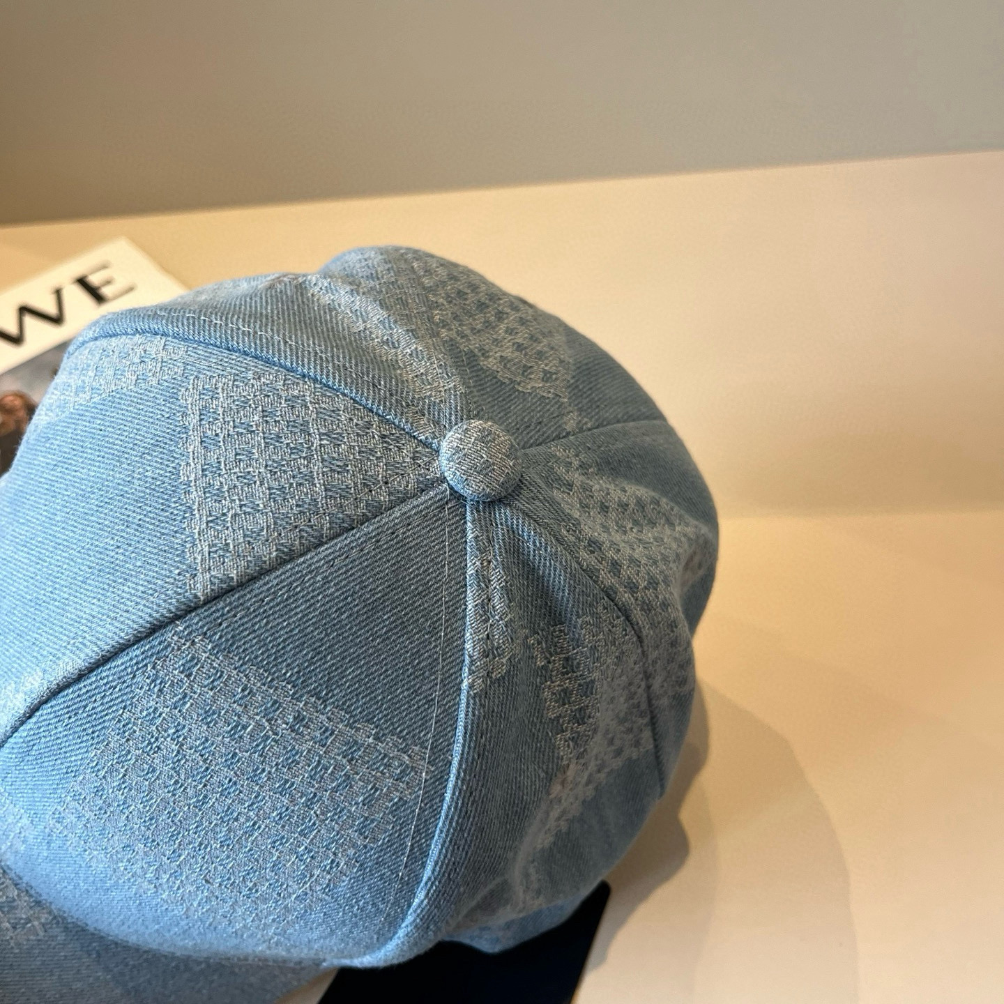 High quality and fashionable baseball cap new 3 pcs add : 18859952090 if you need size guide