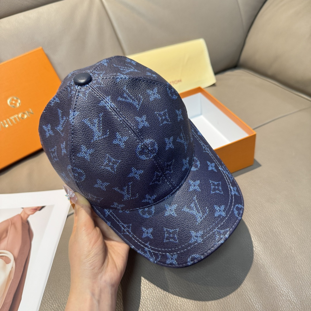 High quality and fashionable baseball cap new 5 pcs add : 18859952090 if you need size guide