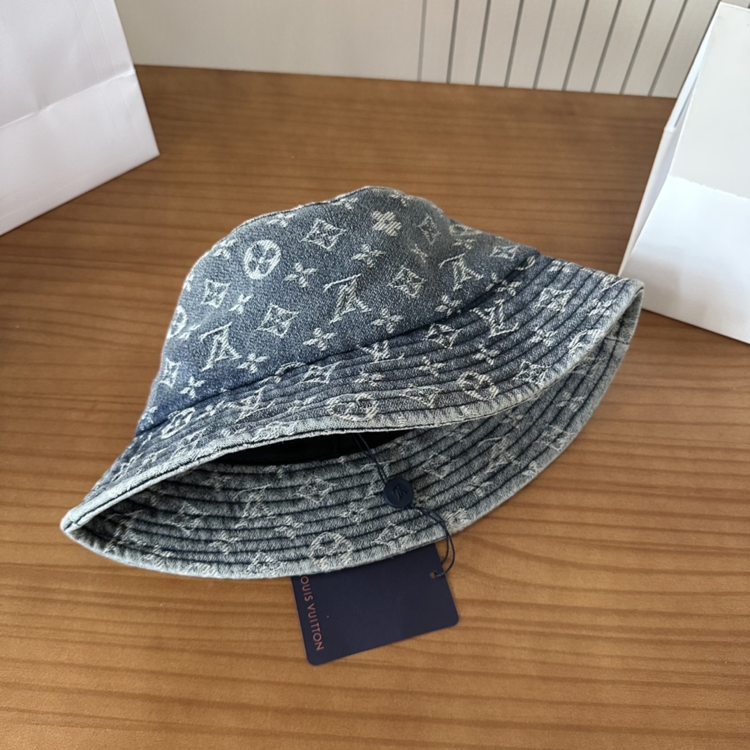 High quality and fashionable sunshade fisherman hat 2 pcs add : 18859952090 if you need size guide