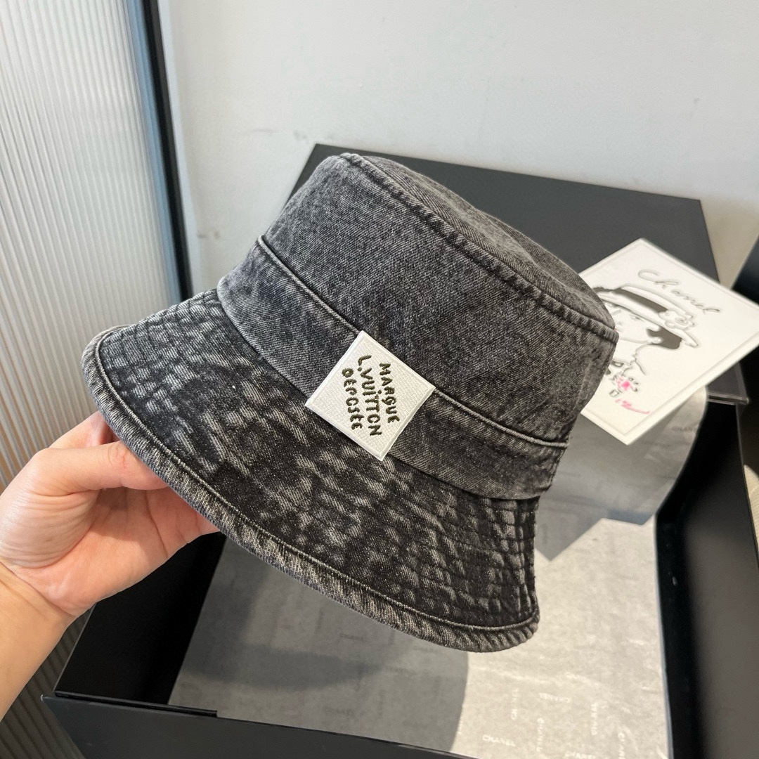 High quality and fashionable sunshade fisherman hat 2 pcs add : 18859952090 if you need size guide