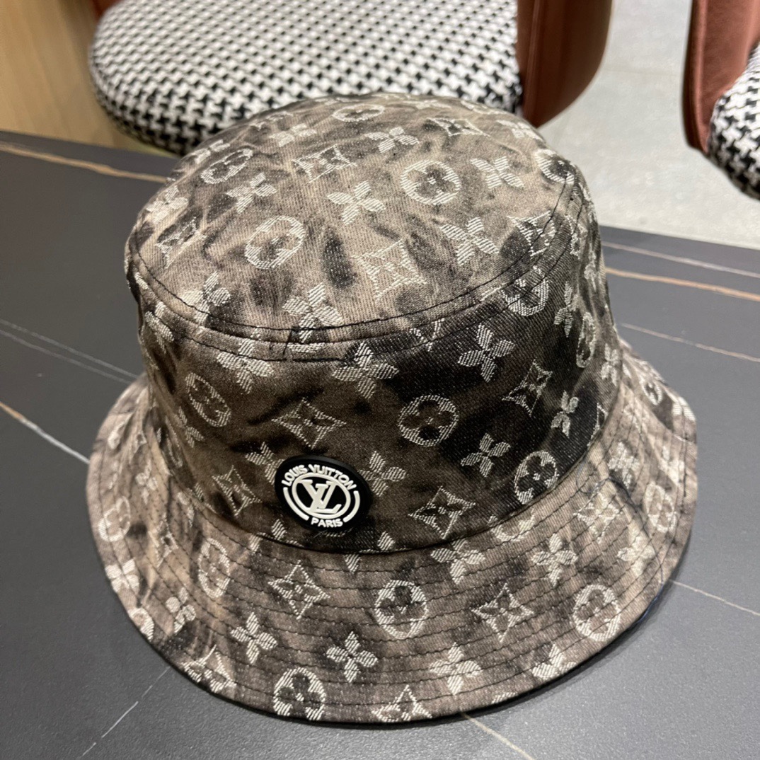 High quality and fashionable sunshade fisherman hat 2 pcs add : 18859952090 if you need size guide