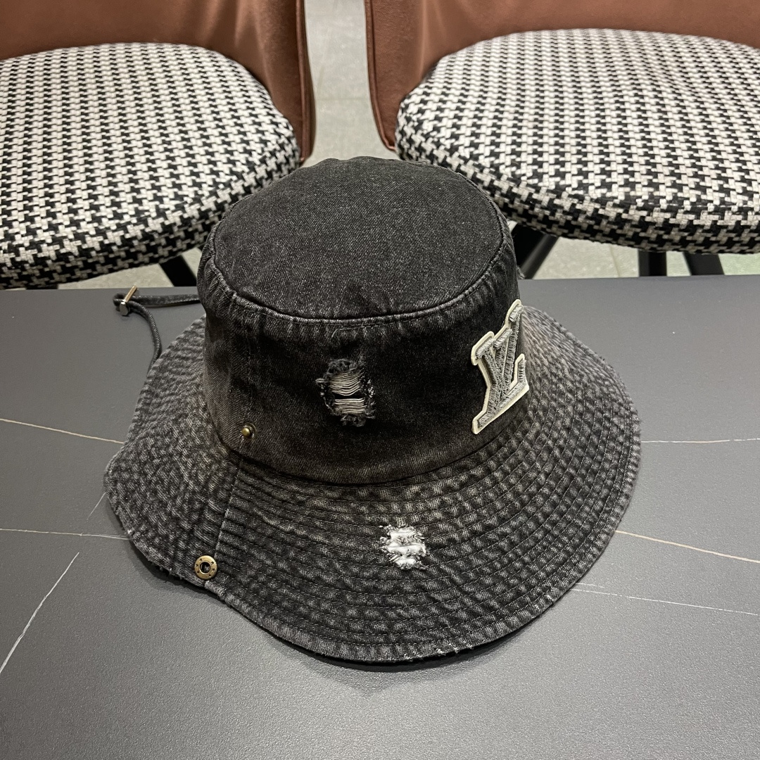 High quality and fashionable sunshade fisherman hat 2 pcs add : 18859952090 if you need size guide