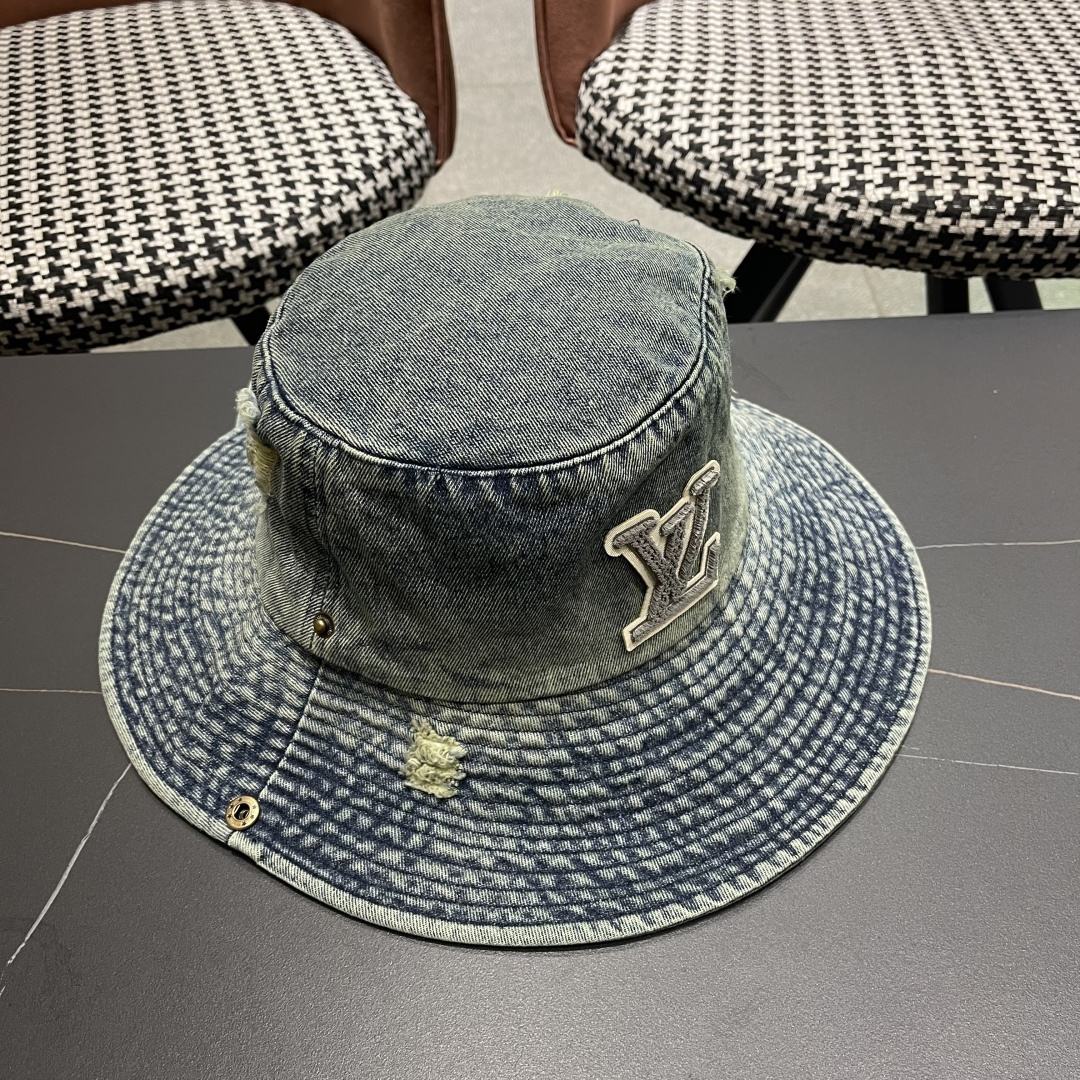 High quality and fashionable sunshade fisherman hat 2 pcs add : 18859952090 if you need size guide