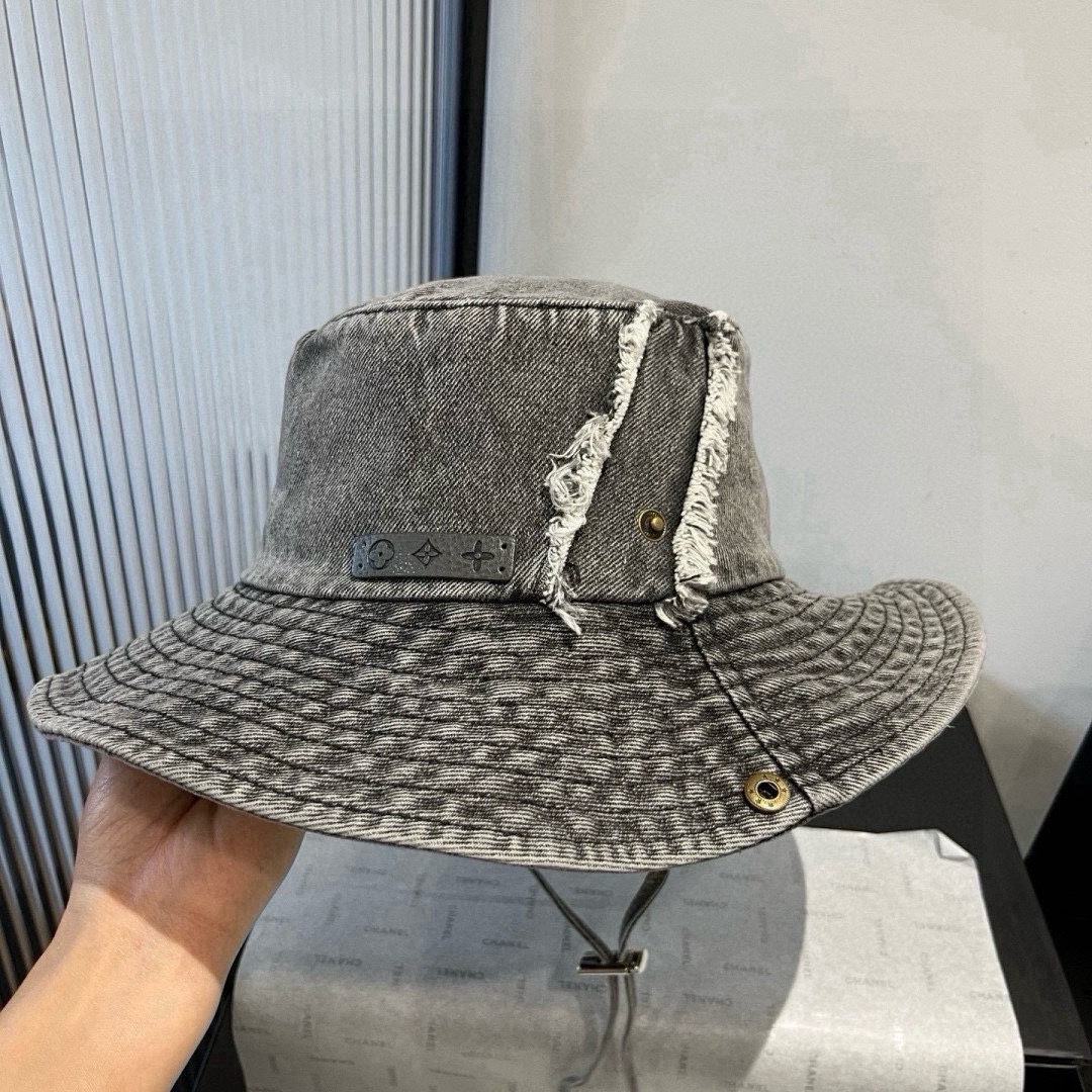 High quality and fashionable sunshade fisherman hat 2 pcs add : 18859952090 if you need size guide