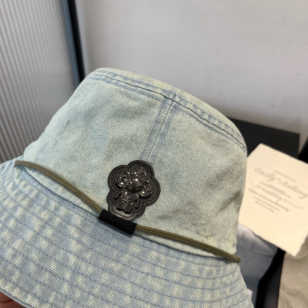 High quality and fashionable sunshade fisherman hat 2 pcs add : 18859952090 if you need size guide
