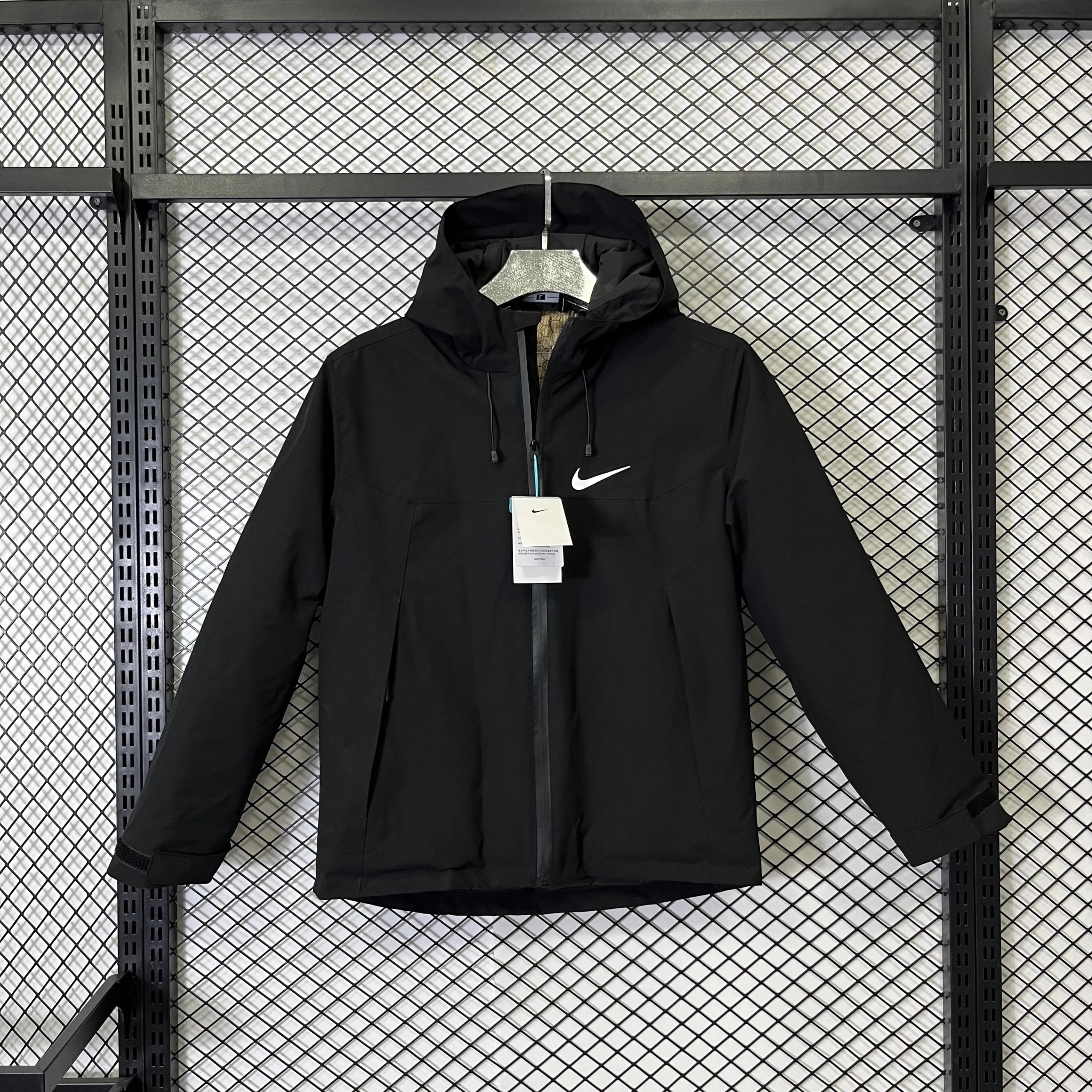 High quality, simple and fashionable heating cotton submachine jacket, please add : 18030258501 if you need size gu